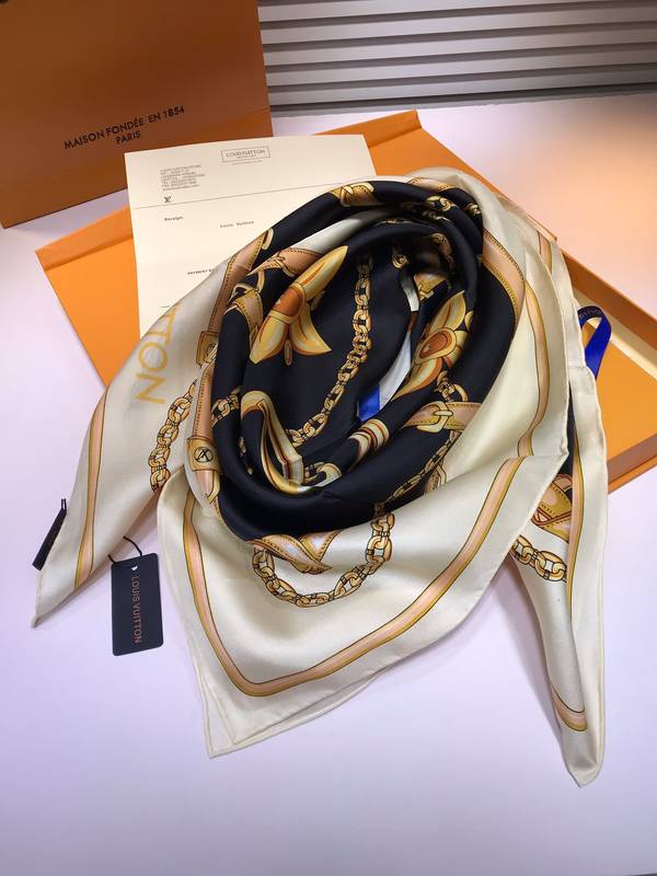 Louis Vuitton Scarf LVC00532